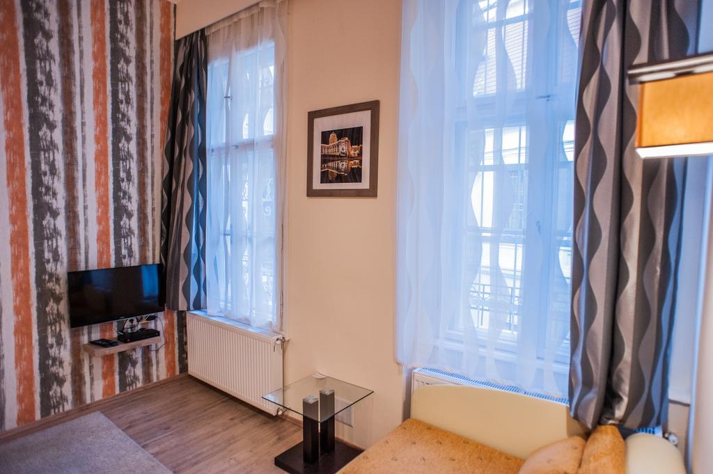 奥尔因公寓 布达佩斯 客房 照片